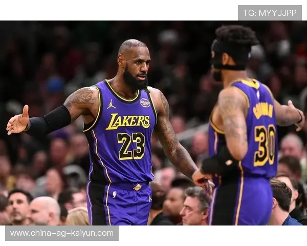 湖人队迎来季后赛佳绩，士气大振，湖人季后赛前景