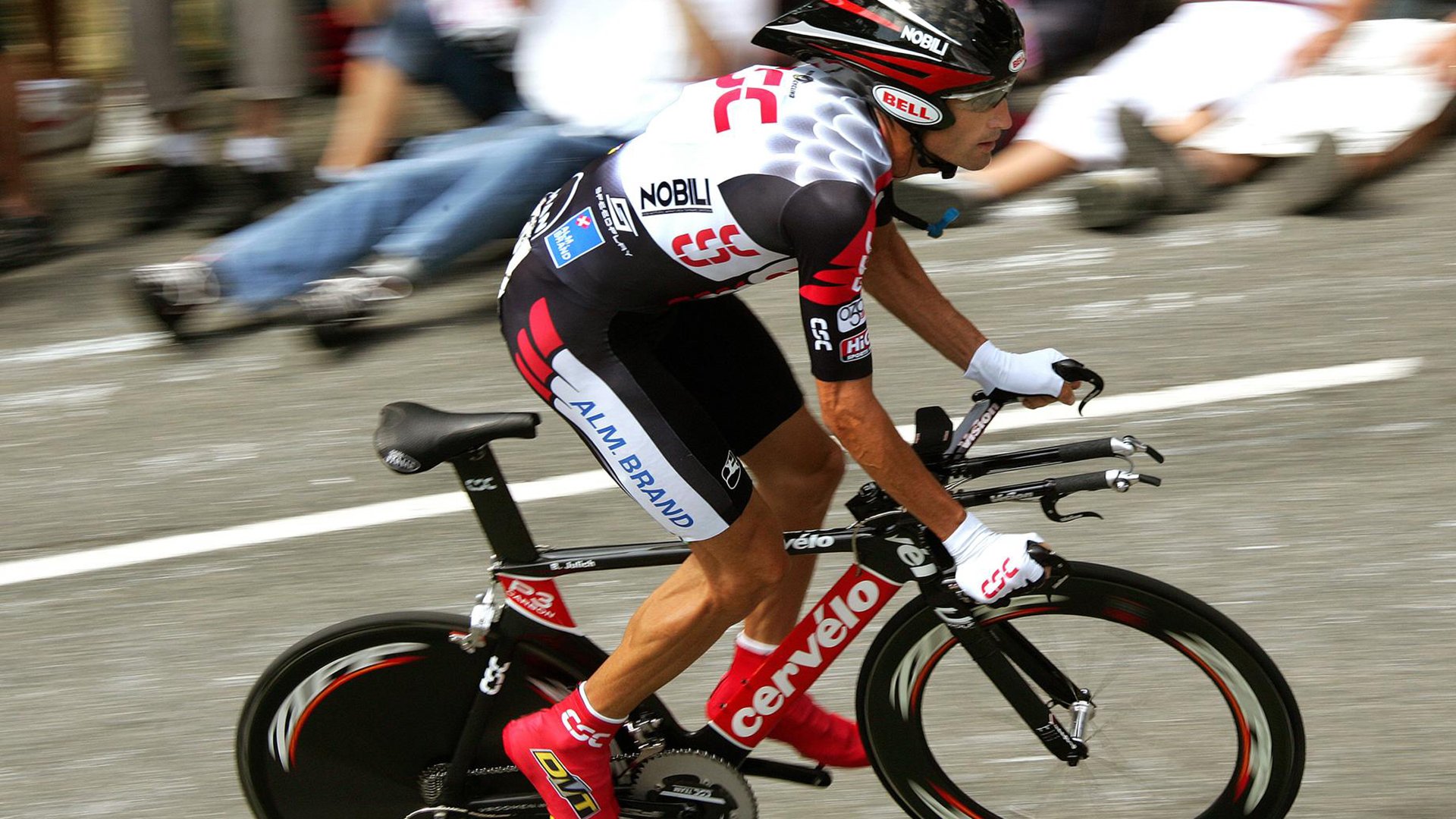 冠军杯推动英超球队国际交流，英国冠军杯联赛