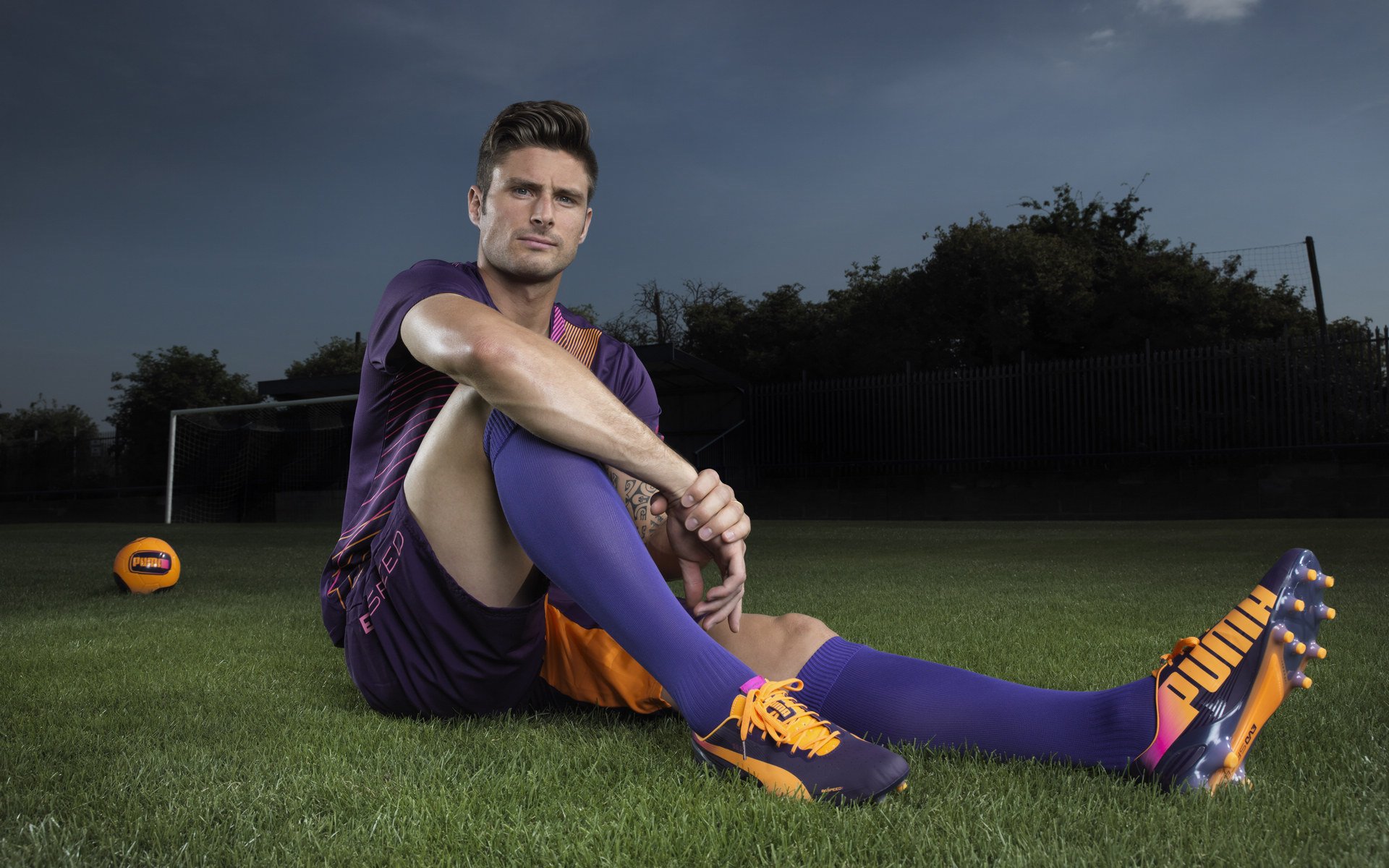 球星公益之旅走进学校,激励青少年参与体育,体育明星公益