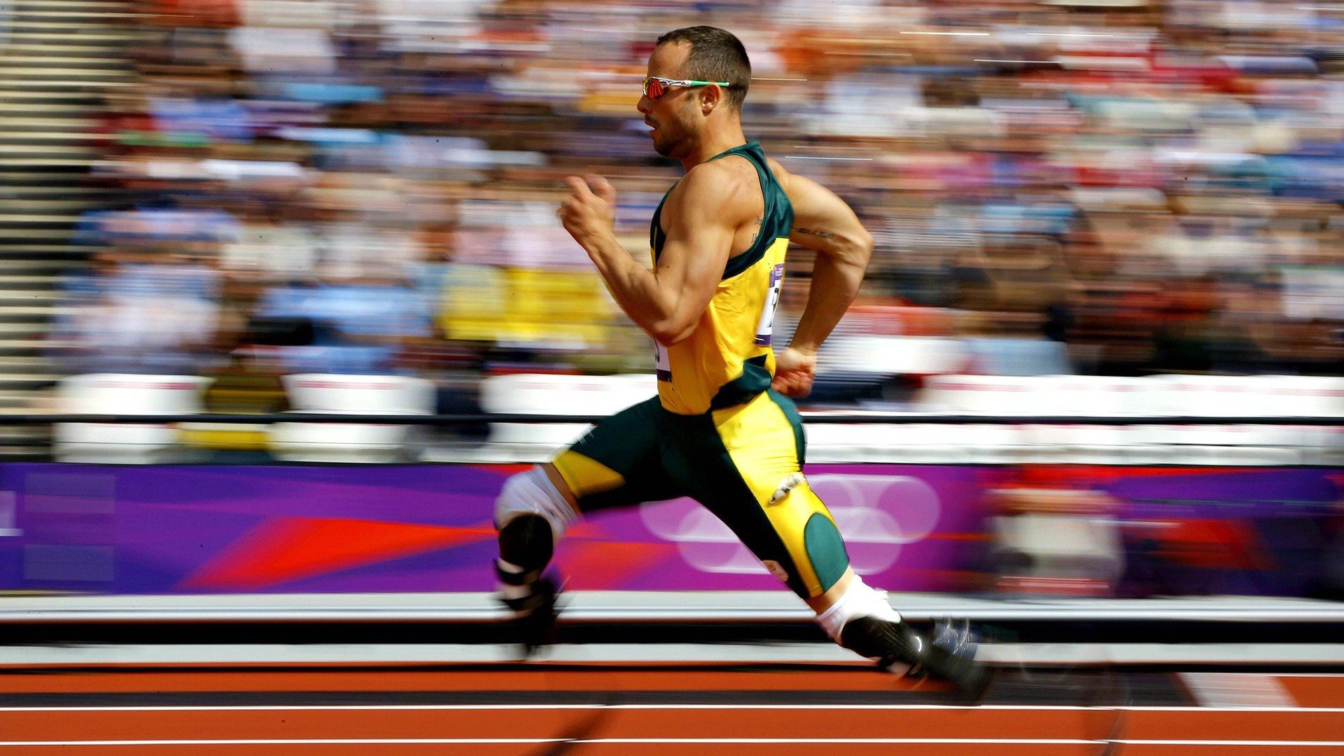 蛙泳冲刺吉尔吉斯斯坦稳中求胜，吉尔吉斯斯坦游泳运动员