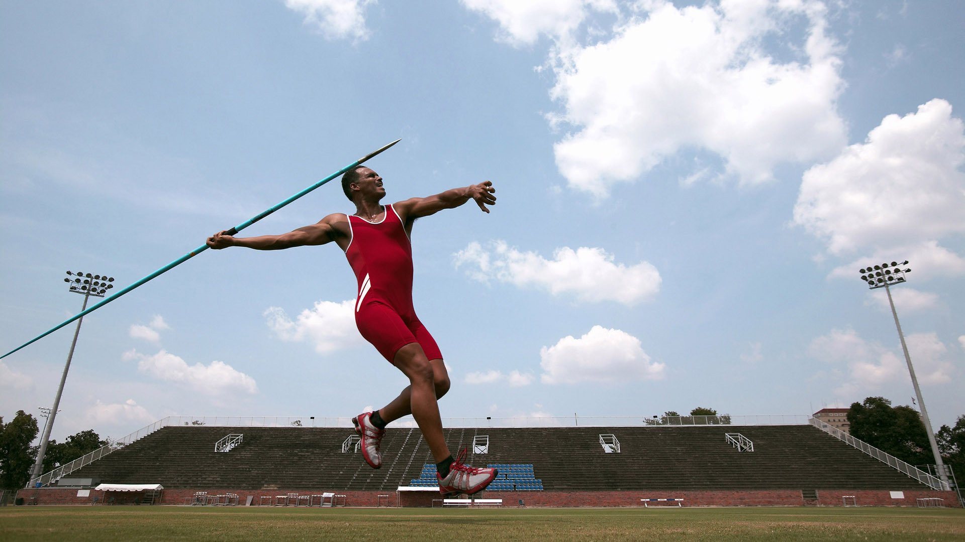 开云体育网站-体育新闻中心构建多群体定向体育内容服务，群众体育新闻